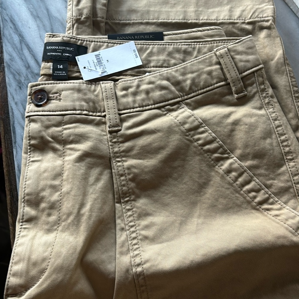 Authentic Chino barrel pant banana Republic